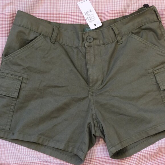 PacSun Dark Green Cargo Shorts - Picture 1 of 6
